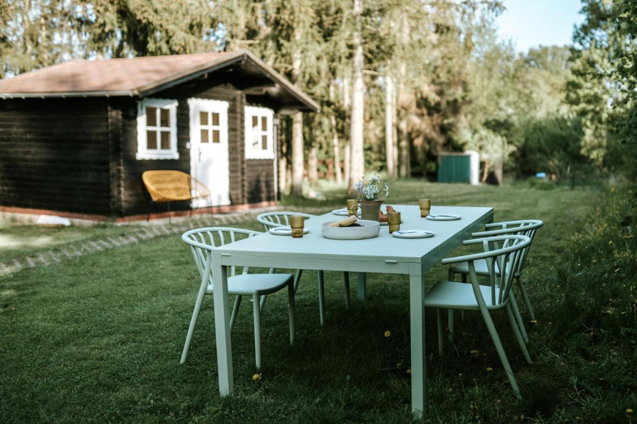 Wunderschoenes Chalet Mit Gaestehaus In Der Natur Mit Fass-Sauna Sangerhausen Zewnętrze zdjęcie
